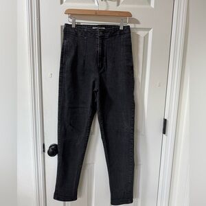 👖 Levi's High Waisted Tapered Pleated Jeans - Charcoal/Dark Wash